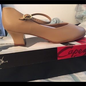 Capezio Nude Dance Shoes